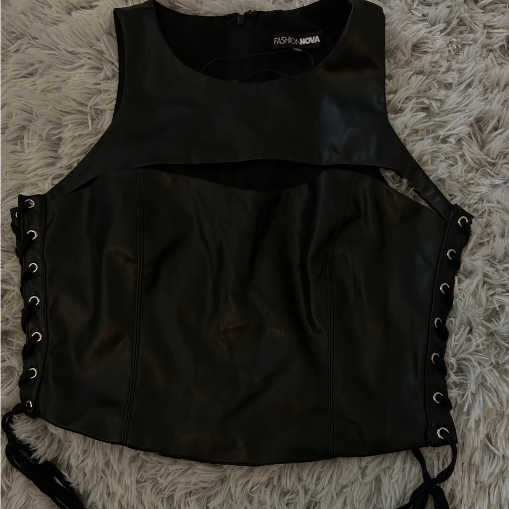 FAUX LEATHER Top
